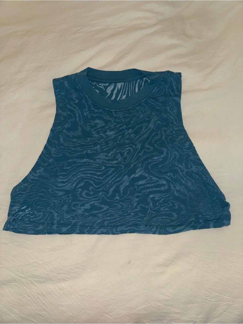 lululemon athletica Teal Swirl Cropped Muscle Tank